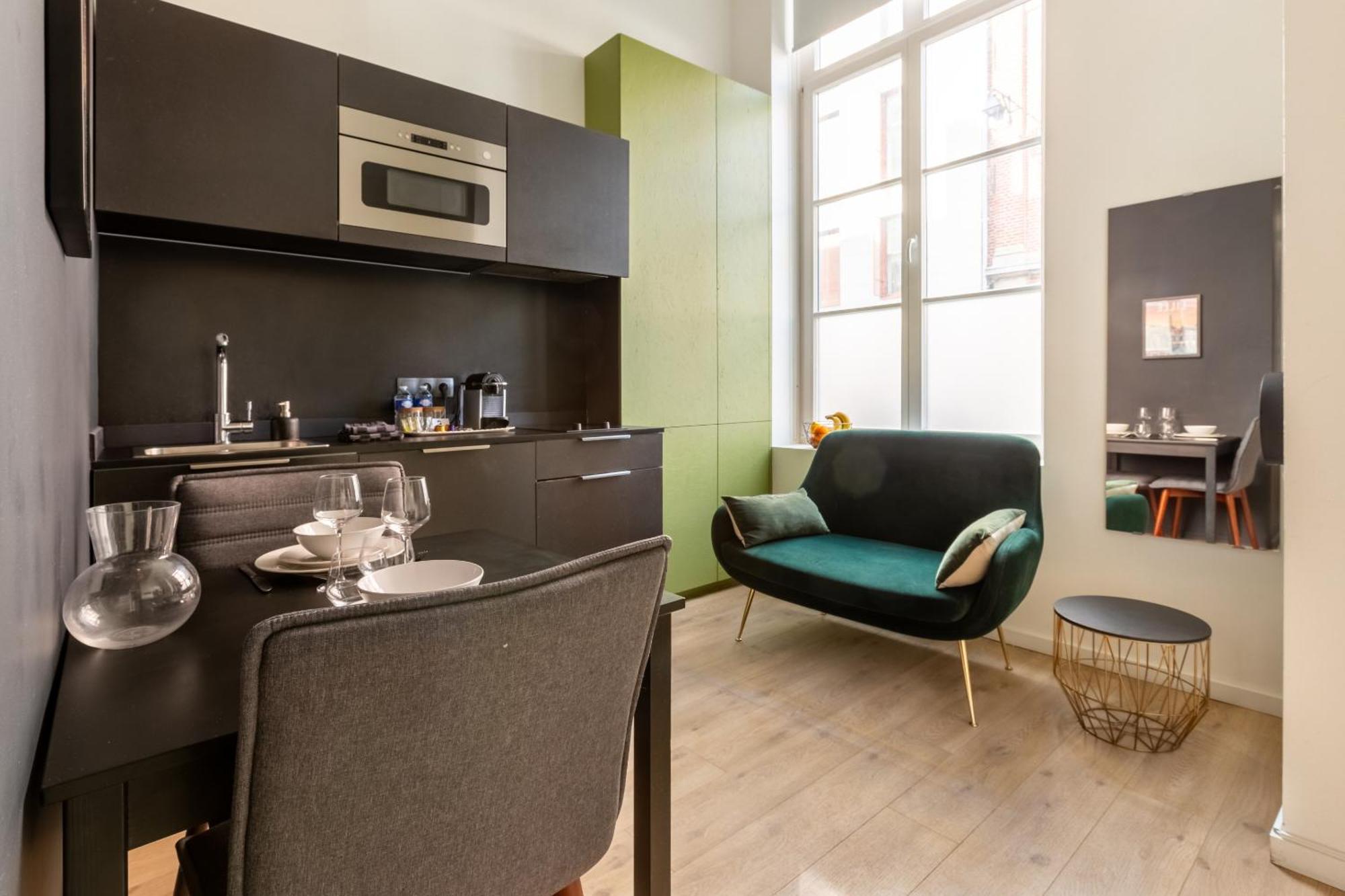 Апартаменти Au Chat Qui Dort Lille - Magasin Екстер'єр фото